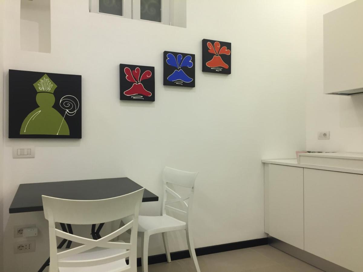 נאפולי Residenza Santa Lu B&B חדר תמונה