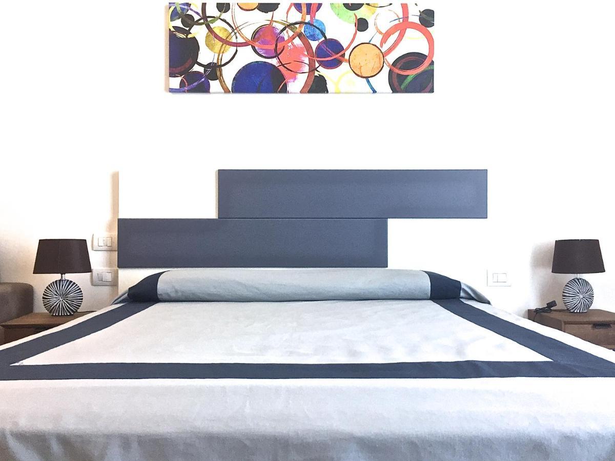 נאפולי Residenza Santa Lu B&B חדר תמונה